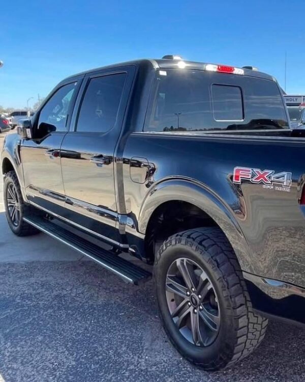 2023 Ford F-150 Lariat PowerBoost Hybrid