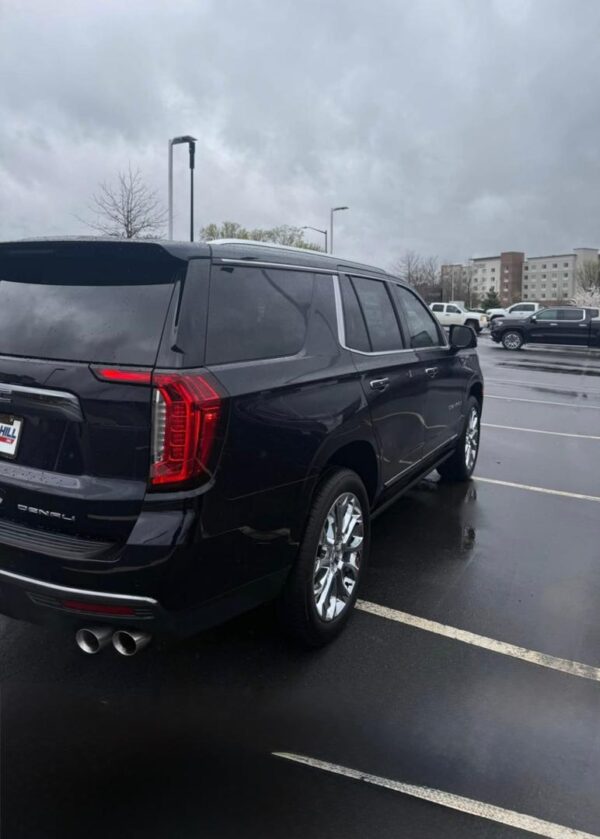 2024 GMC Yukon Denali Ultimate 4x4