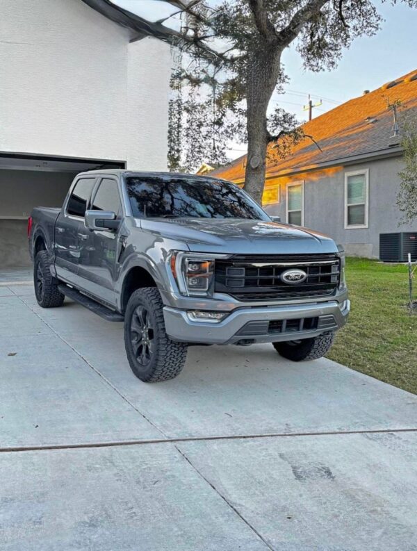 2022 Ford F-150 Lariat 502A Black Appearance Package