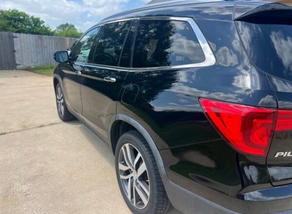 2017 Honda Pilot Touring Fully Loaded AWD