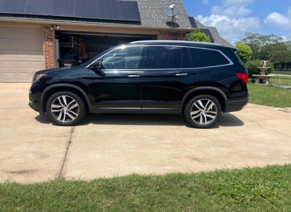 2017 Honda Pilot Touring Fully Loaded AWD