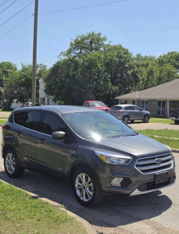 2019 Ford Escape SE