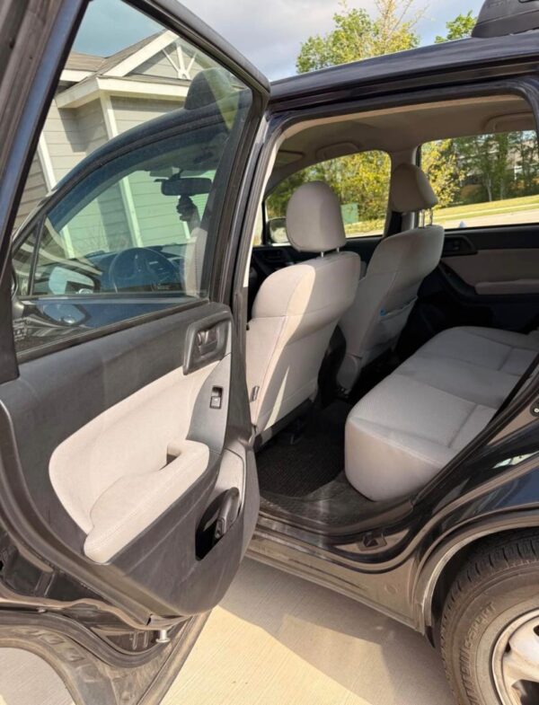 2014 Subaru Forester 2.5i AWD