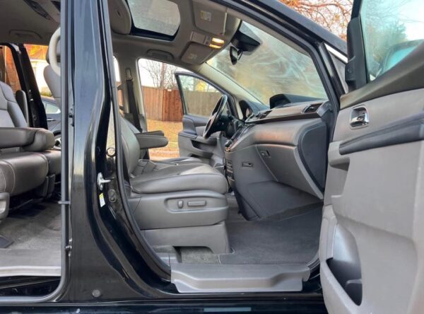 2016 Honda Odyssey Touring Elite