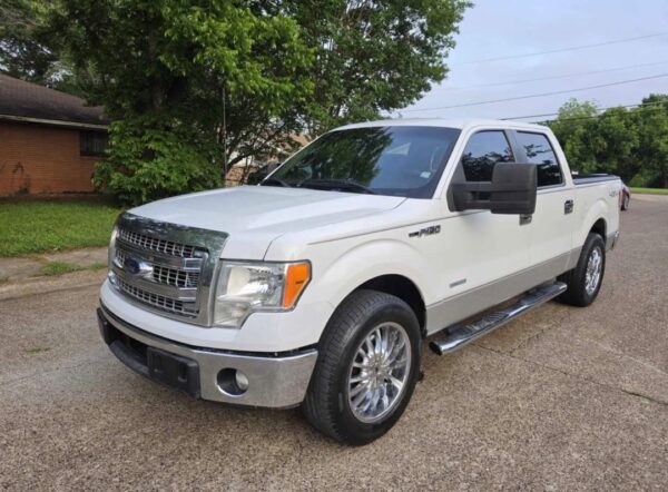 WhatsApp Image 2026-05-18 at 05.27.40 (1) 2013 Ford F-150 XLT